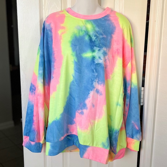 She and Sky Long Sleeve Tie-Dyed Comfy Crew Neck - Picture 1 of 10